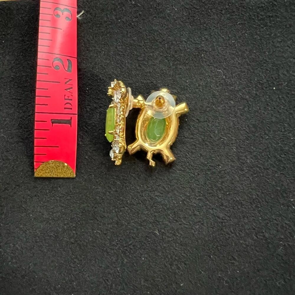 Turtle Rhinestone stud earrings. - Picture 2 of 2